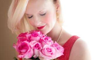 Rožnati oktober 2023 – brezplačna odstranitev tetovaže po obsevanju